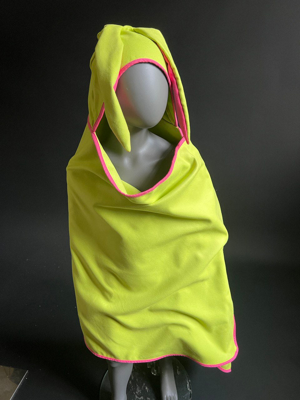 Mikrošķiedras kapučdvielis ZAĻŠ ar rozā