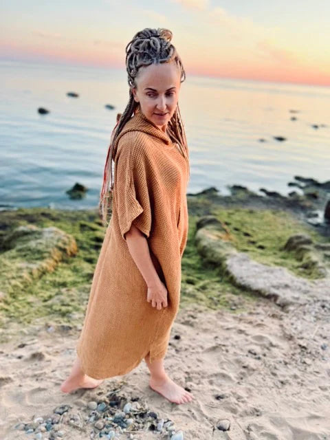 Poncho: A Summer Must-Have Accessory for Fun Activities and Everyday Life