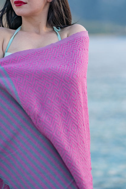 Beach Towel Tila - fuchsia