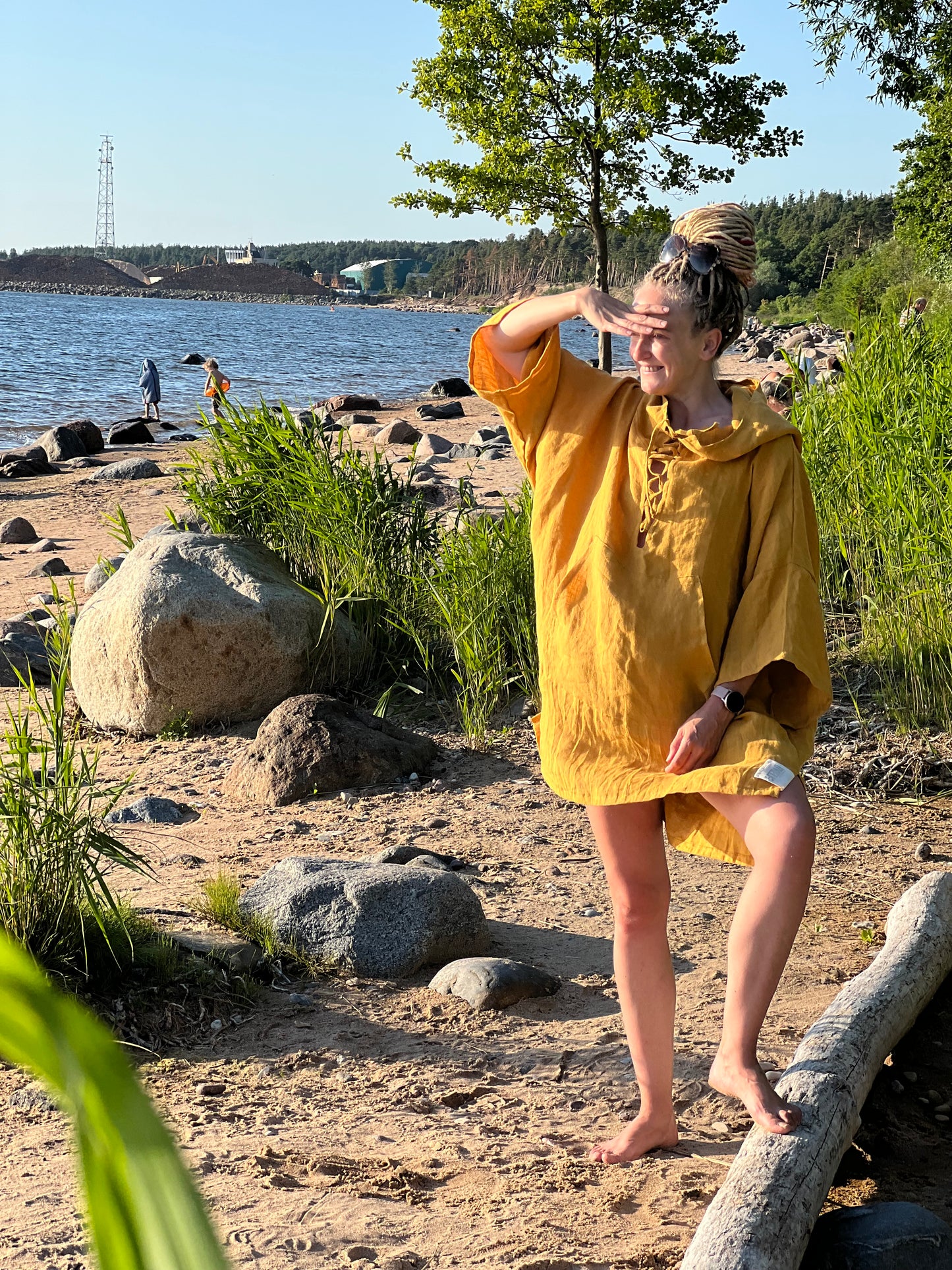 Лина пончо унисекс - жёлтый