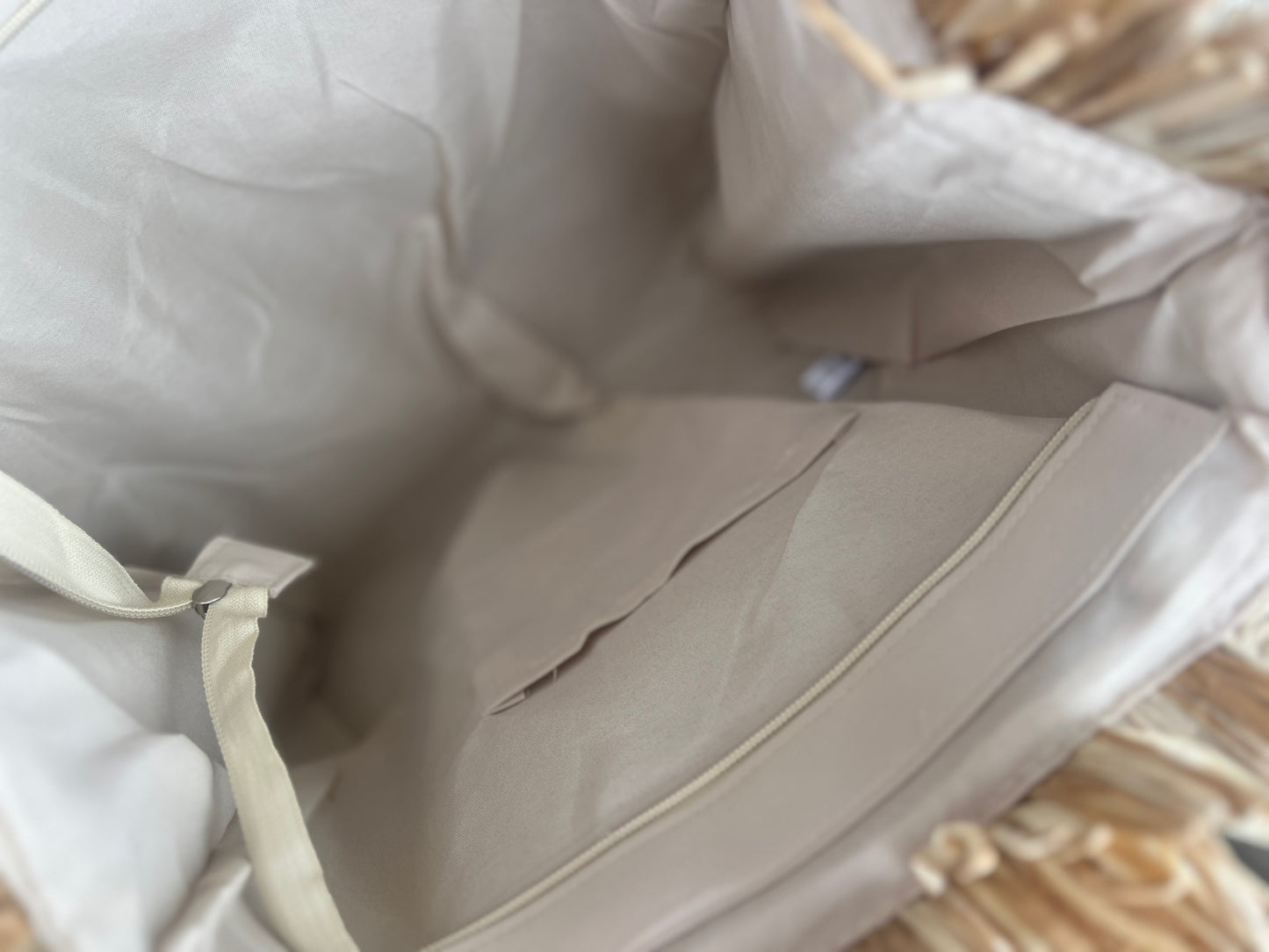 KT - pludmales soma pīta