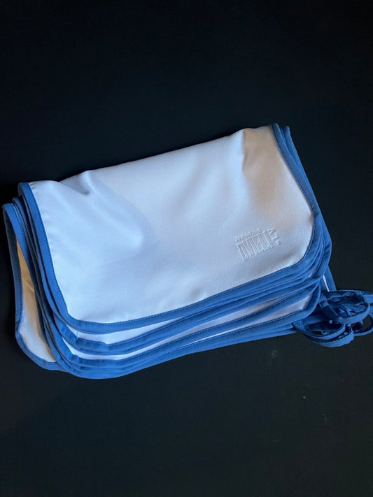 Virtuves dvielis - mikrošķiedras / BALTS ar zilu