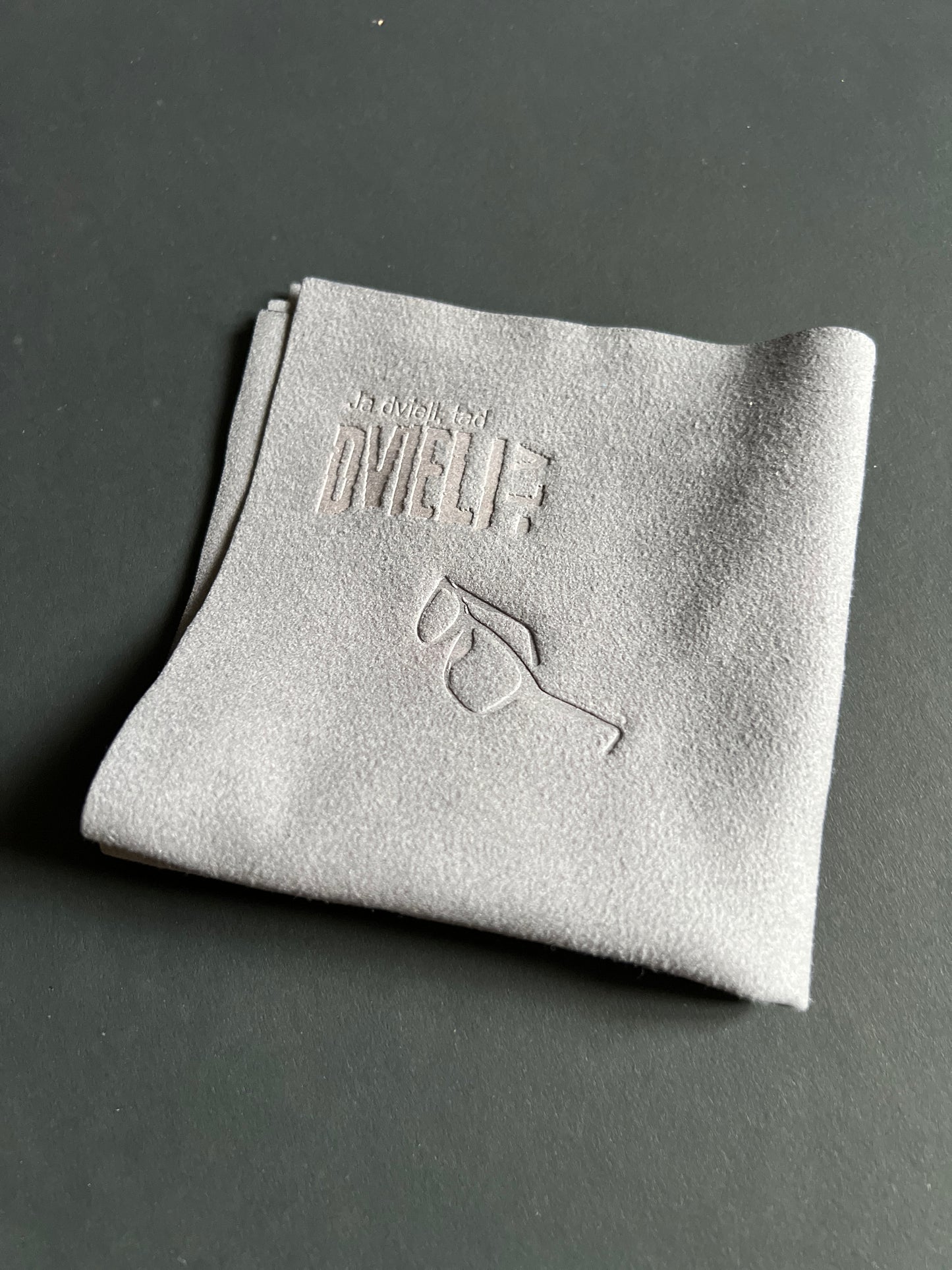 Briļļu lupatiņa / ekrānu tīrāmais