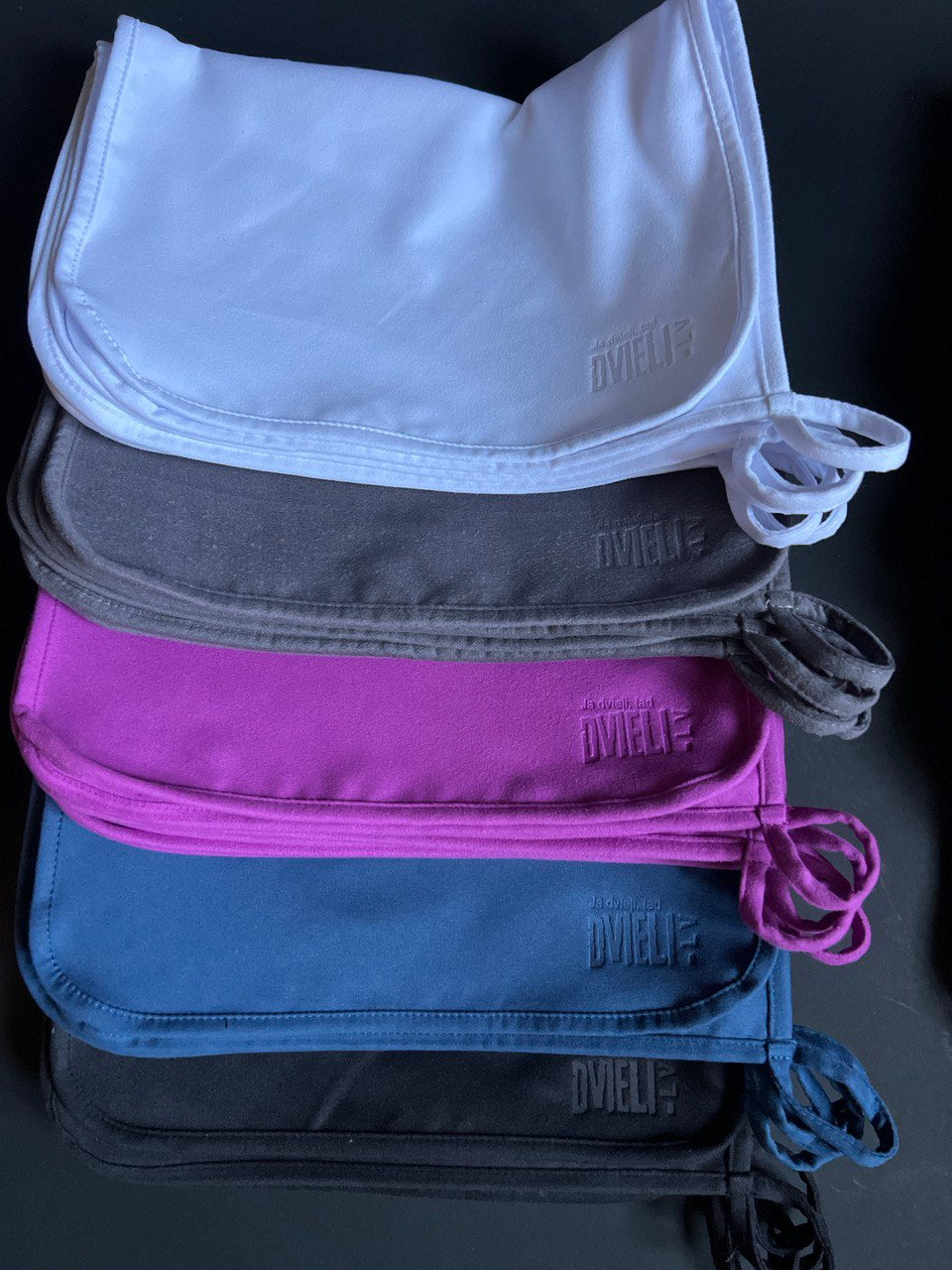 Virtuves dvielis - mikrošķiedras / dažādas krāsas