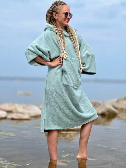 Пончо унисекс - зеленоватый