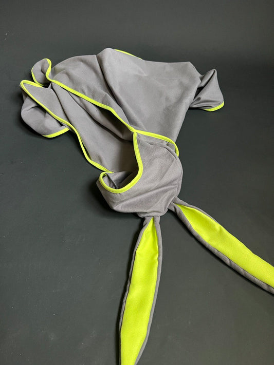 Mikrošķiedras kapučdvielis PELĒKS ar zaļu