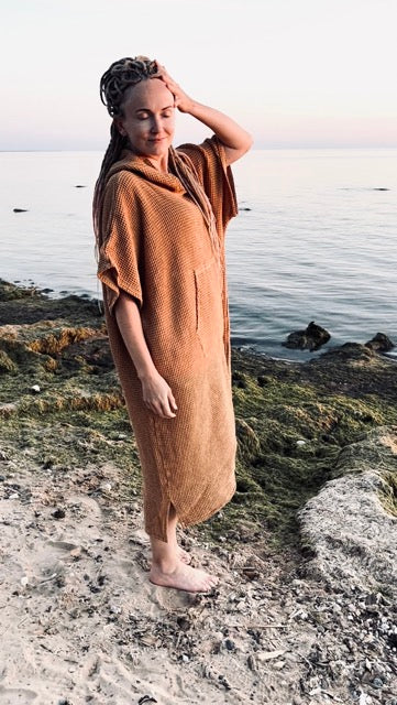 Pončo vafeļauduma garais - unisex / brūns